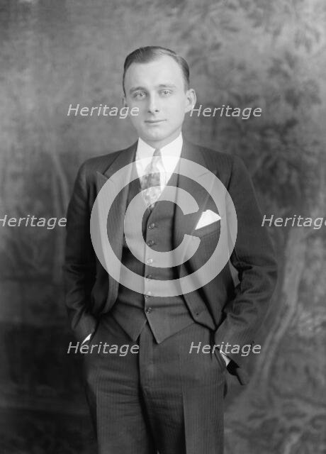 Zirkle, Glendon M. - Portrait, 1933. Creator: Harris & Ewing.