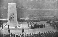 'Le "Combattant Inconnu" Britannique; a Londres: le 11 novembre, au onzieme coup de 11 heurs...1920. Creator: Unknown.