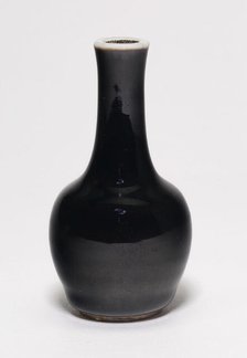 Miniature Bottle-Shaped Vase, Qing dynasty (1644-1911) or later. Creator: Unknown.