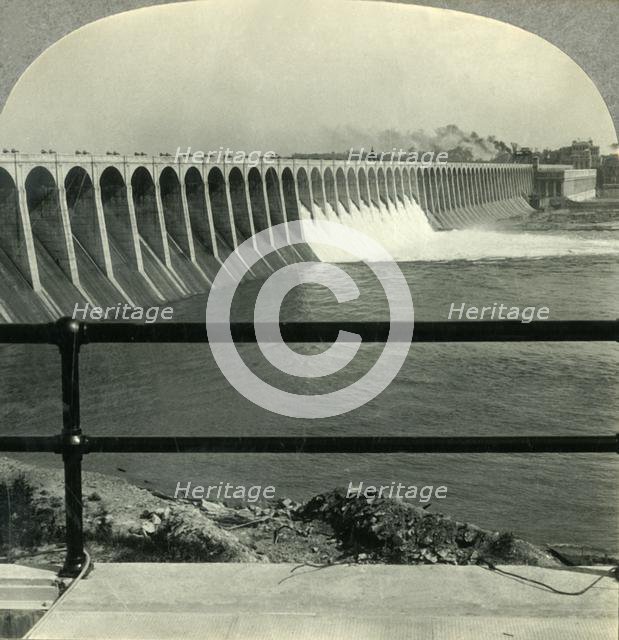 'Wilson Dam, Muscle Shoals, Alabama', c1930s. Creator: Unknown.