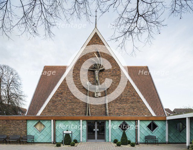Chapel of the Ascension, University of Chichester, Chichester, West Sussex, 2015. Artist: Steven Baker.
