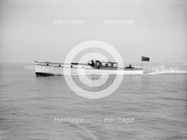 Austin 40ft motor launch under way, 1912. Creator: Kirk & Sons of Cowes.