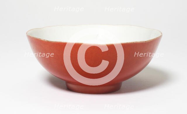 Coral-Glazed Bowl, Qing dynasty (1644-1911). Creator: Unknown.