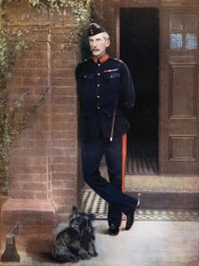 Portrait of Lieutenant-General HJT Hildyard, CB, 1900. Creator: Knight.