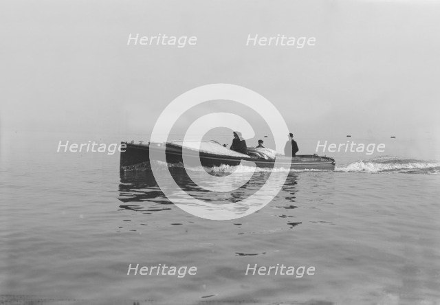 Admiralty motor launch under way, 1914. Creator: Kirk & Sons of Cowes.