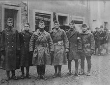 Col Chas. R. Howland & staff, 3 Dec 1918. Creator: Bain News Service.