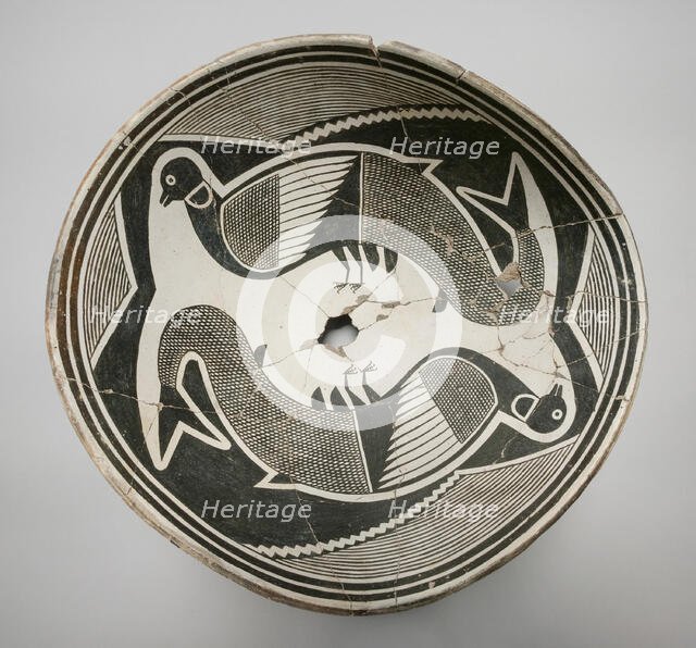 Bowl with a Pair of Avian-Fish Composite Creatures, 1000/1130. Creator: Unknown.