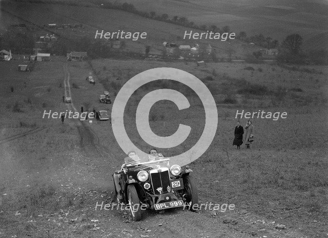 MG PA competing in the London Motor Club Coventry Cup Trial, Knatts Hill, Kent, 1938. Artist: Bill Brunell.