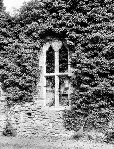 Window, Netley Abbey, Hampshire, 1890. Artist: Henry Taunt.