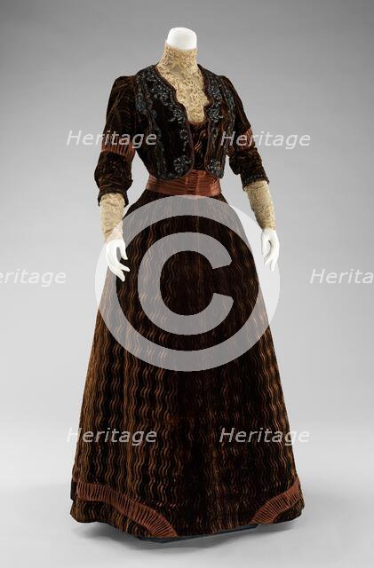 Dinner dress, French, 1900-1903. Creator: Rouff.