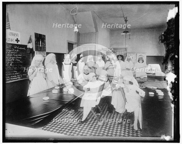Red Cross, between 1910 and 1920. Creator: Harris & Ewing.