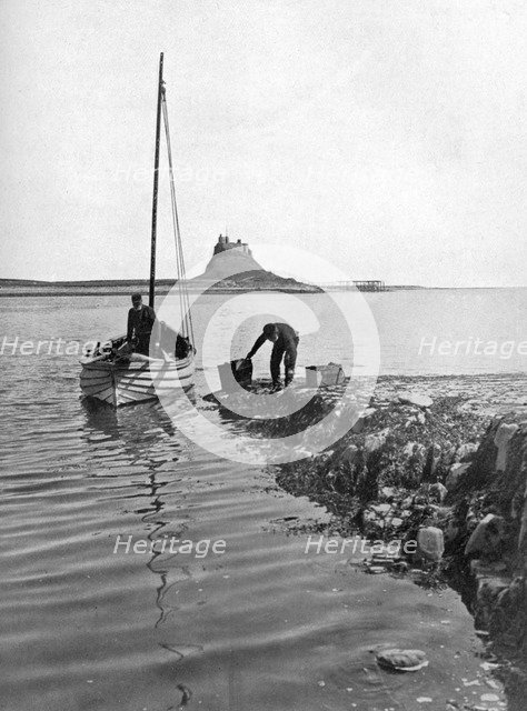 Holy Island, Northumberland, 1924-1926. Artist: Alfred Hind Robinson
