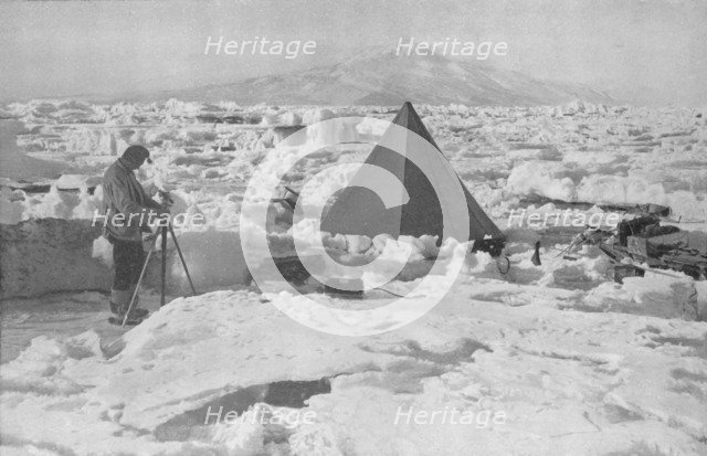 'The Lower Koettlitz Glacier', 1911, (1913). Artist: Frank Debenham.