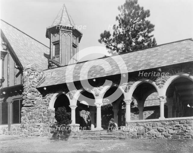 Stone mountain lodge of Paul T. Mayo, Bear Creek Can~on, Rocky Mountains, Colorado..., c1903 - 1923. Creator: Frances Benjamin Johnston.