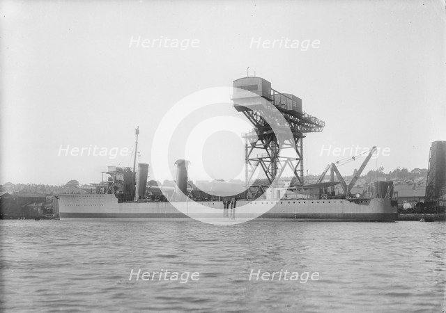 The 1st Argentine Destroyer 'Mendoza' built by J Samuel White & Co in Cowes, Isle of Wight, 1928. Creator: Kirk & Sons of Cowes.