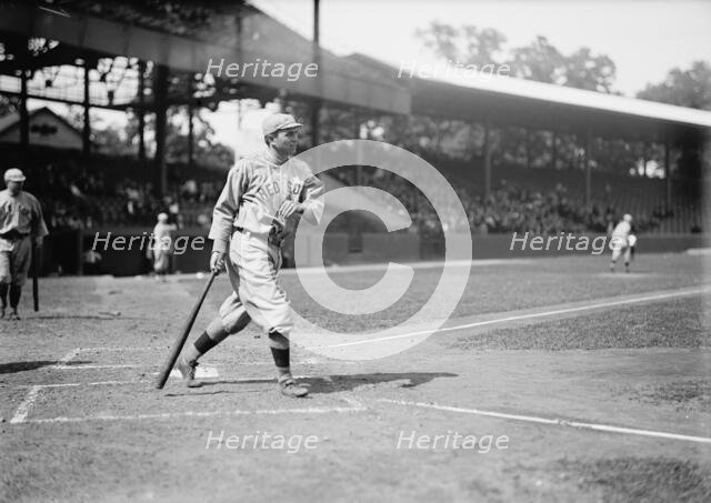 Harry Hooper, Boston Al (Baseball), 1913. Creator: Harris & Ewing.