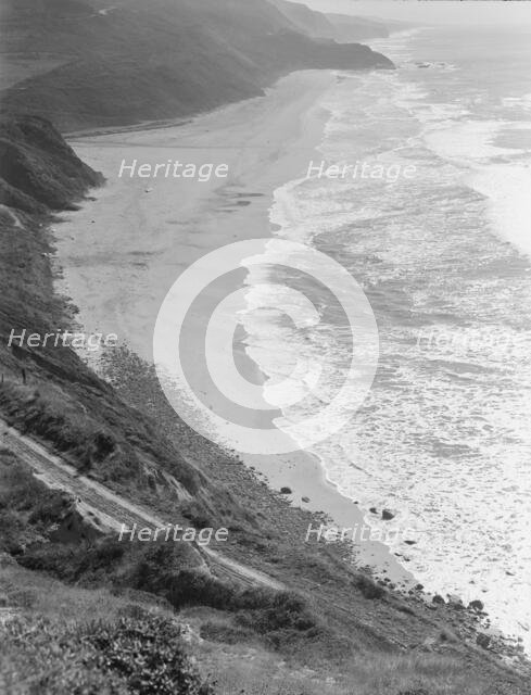 Near Half Moon Bay, California coast, 1938. Creator: Dorothea Lange.