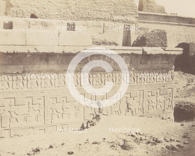 Dendérah (Tentyris), Mammisi - Décoration Extérieure de la Face Sud, 1851-52, printed 1853-54. Creator: Félix Teynard.