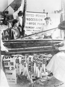 Preparing banners for Women's Sunday, London, 21 June 1908. Artist: Unknown
