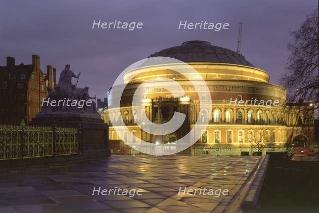 Royal Albert Hall, Kensington Gore, London, 2000. Artist: N Corrie