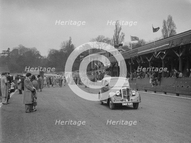 Standard saloon at a race meeting at Crystal Palace, London, 1939. Artist: Bill Brunell.