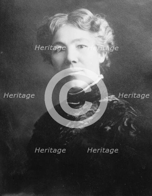 Mrs. Belle von Dorn Harbert, between c1910 and c1915. Creator: Bain News Service.