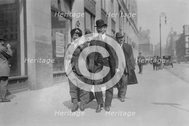 Policewoman Parks of Chicago, between c1910 and c1915. Creator: Bain News Service.