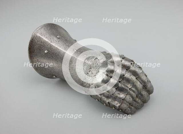 Mitten Gauntlet for the Right Hand, Spain, 19th century in the early 16th century Spanish style. Creator: Unknown.