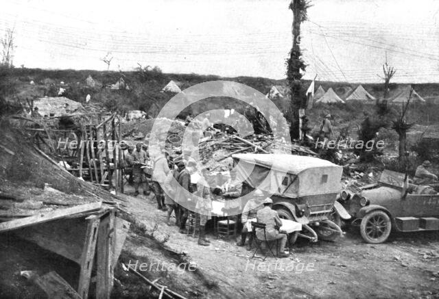'De l'ailette a la Scarpe; le poste de commandement d'un corps d'armee devant Roye', 1918. Creator: Unknown.