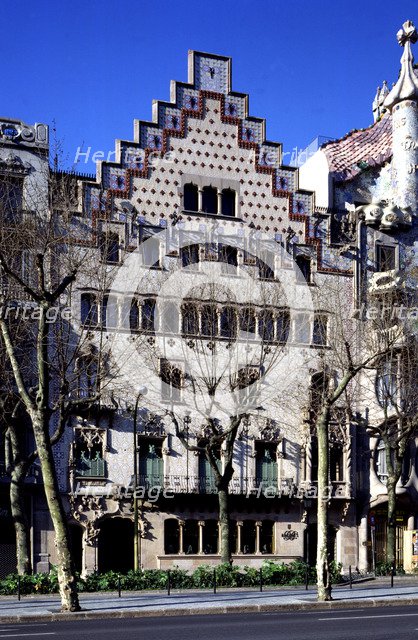 Ametller House on Paseo de Gracia, by Josep Puig i Cadafalch (1867-1956).
