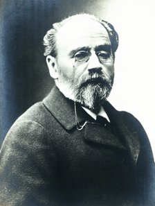 Emile Zola (1840-1902), French novelist.