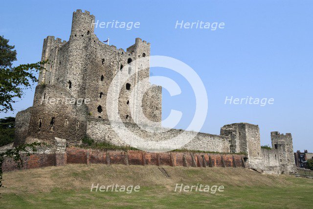 UK, Rochester, Rochester Castle, 2009. Creator: Ethel Davies.