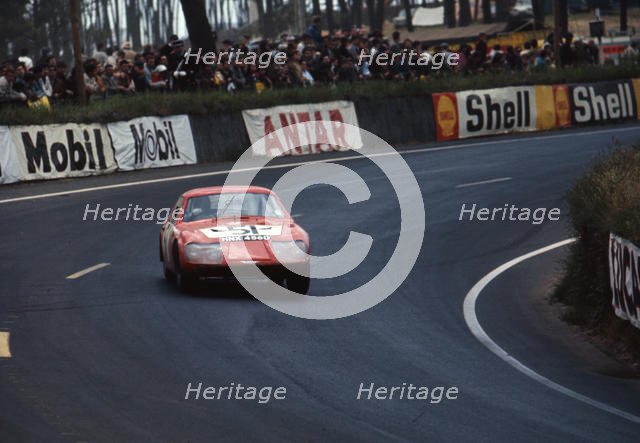 Austin - Healey Sprite, Baker - Hedges 1967, Le Mans 24 hour race. Creator: Unknown.