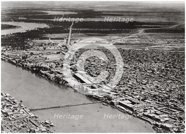 Baghdad from an aeroplane, Iraq, 1925. Artist: A Kerim
