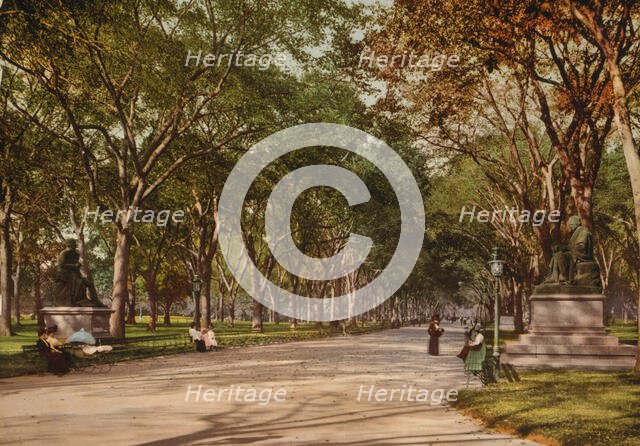 Lower end of mall, Central Park, New York, c1901. Creator: Unknown.