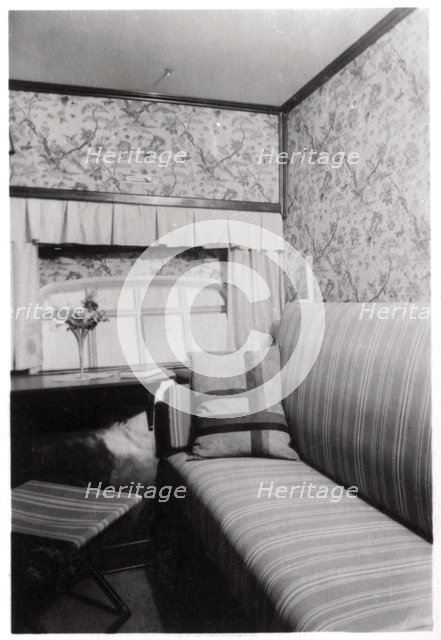 Passenger cabin during the day, Zeppelin LZ 127 'Graf Zeppelin', 1933. Artist: Unknown