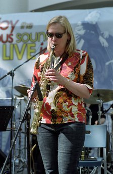 Clare Hirst, Croydon Jazz Festival, Whitgift Centre, April 28, 2006.   Artist: Brian O'Connor.