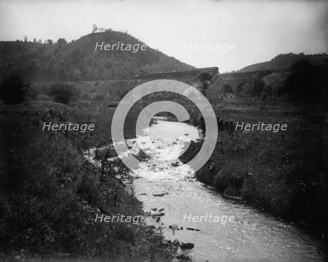 Rolling Stone Valley, westbound passenger train, between 1880 and 1899. Creator: Unknown.