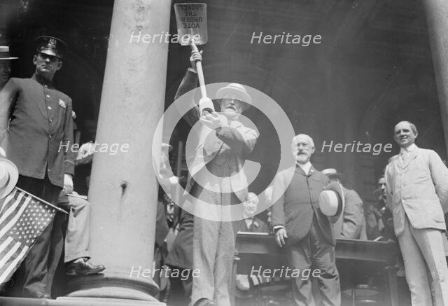 Gaynor [and] Schiff, 1913. Creator: Bain News Service.