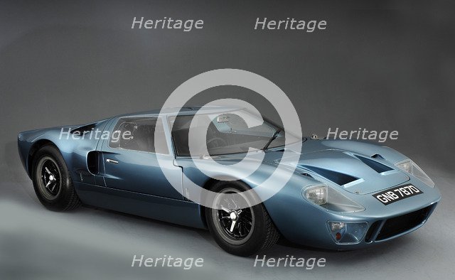 1966 Ford GT40 Artist: Unknown.