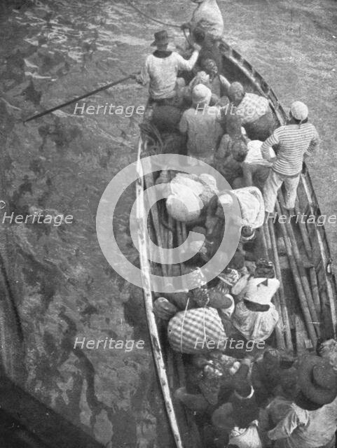 'L'aide Francaise aux Armeniens; Ces malheureux ont reussi a attirer l'attention..., 1915 (1924). Creator: Unknown.