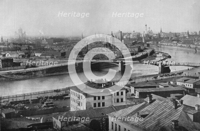 'A general view of Moscow, showing the Kremlin', 1915. Artist: Unknown.