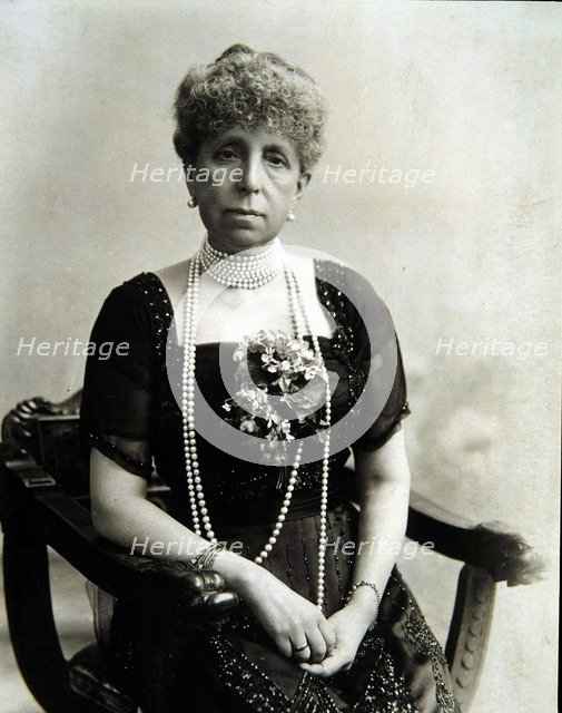 Maria Cristina of Hasburg (1858-1929), queen and regent of Spain, wife of Alphonse XII.