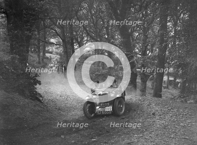 Cream Cracker Team MG PA of JM Toulmin, winner of the B&HMC Brighton-Beer Trial, 1934. Artist: Bill Brunell.