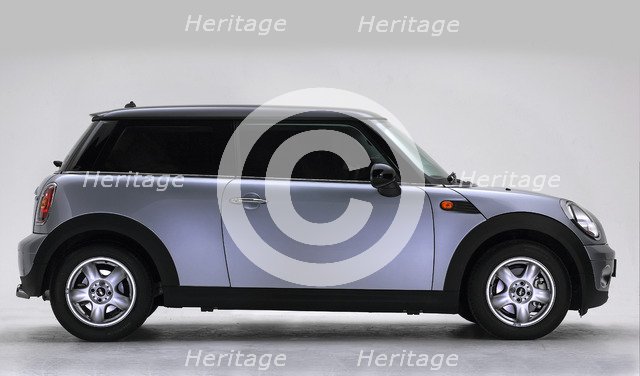 2006 Mini Cooper Artist: Unknown.