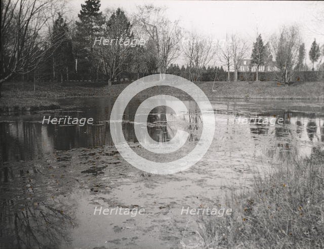 "Marshfield," George Woodward Wickersham house, Cedarhurst, New York, 1914. Creator: Frances Benjamin Johnston.