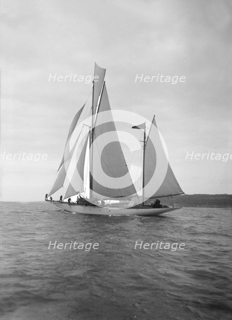 The ketch 'Lady Camilla' under sail, 1912. Creator: Kirk & Sons of Cowes.