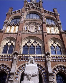 Detail of the façade of the Hospital Santa Creu i Sant Pau, designed by modernist architect Lluis…