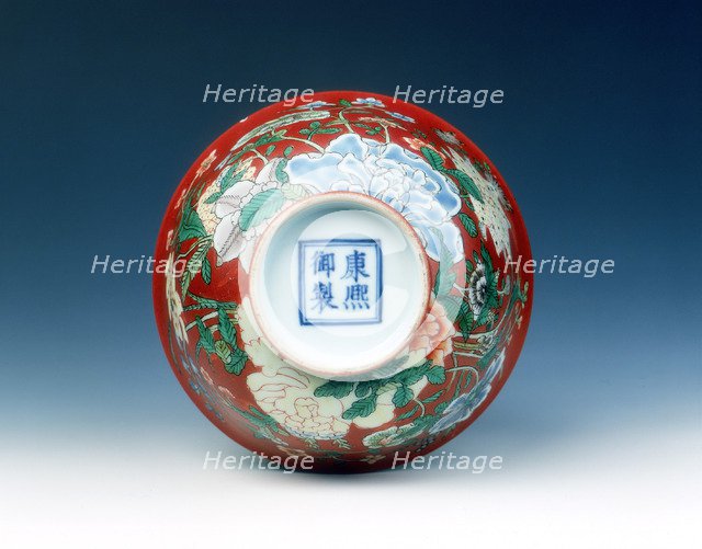 Polychrome bowl with flowers on coral ground, late Kangxi period, Qing dynasty, China, 1700-1722. Artist: Unknown