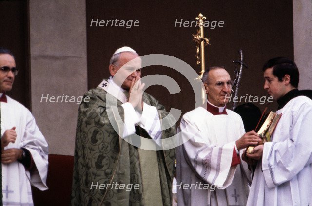 Juan Pablo II (1920-2005), the Pope during a religious celebration.